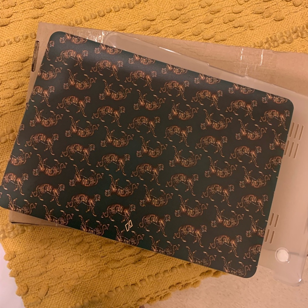 BURGA MacBook Air 13 case